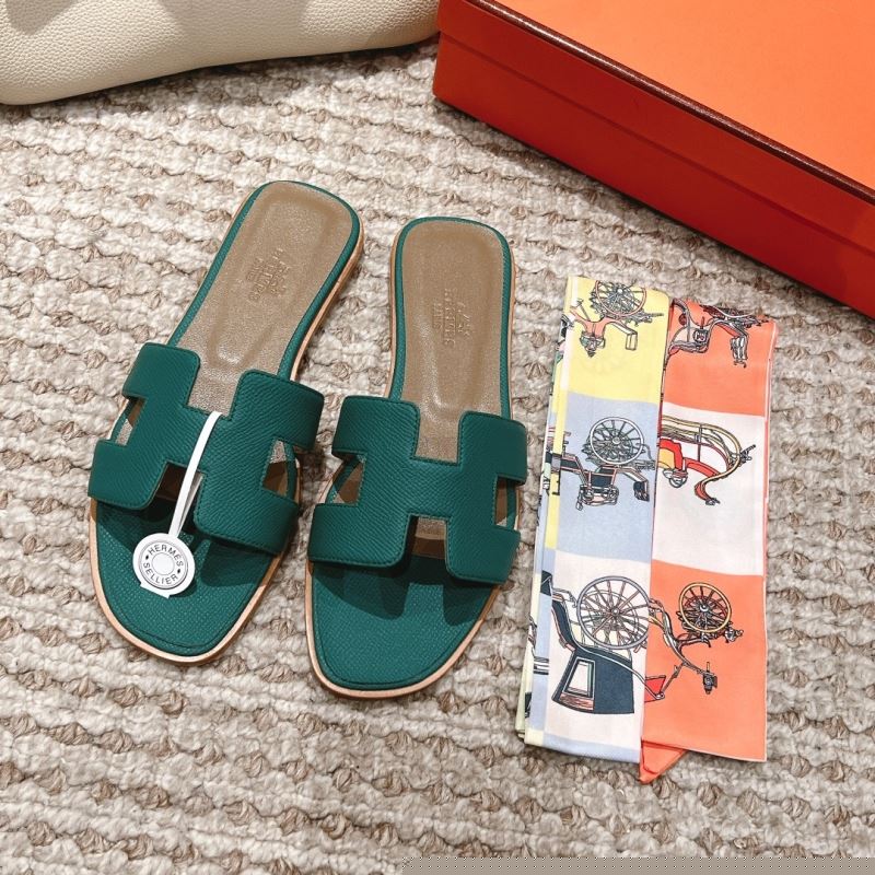 H**mes slippers
